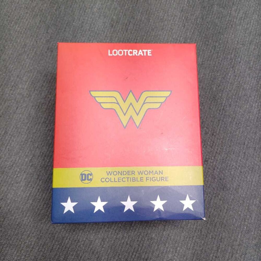 Loot Crate Exclusive DC Comics Wonder Woman Collectible Figure 2021 Open Box